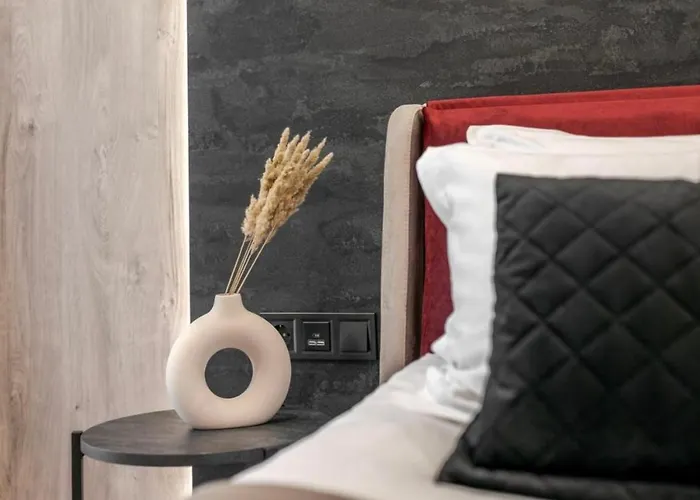 преміальні на березі озера молодості Apartman