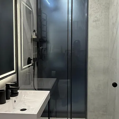 преміальні на березі озера молодості Apartmán
